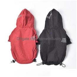 Vêtements pour chiens Designer de mode Vêtements pour animaux de compagnie Lettres réfléchissantes Veste à deux pattes imperméable à l'eau 2 couleurs Fournitures imperméables à capuche Drop Deliv Dhsh1