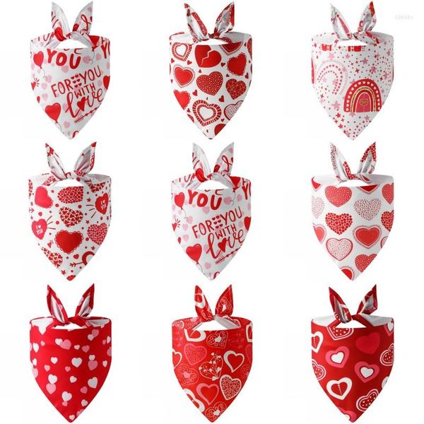 Vêtements de chien Mode Saint Valentin Pet Triangle Écharpe Bavoirs Fournitures en gros Chat Décoration de mariage Accessoires Chiot Bandana