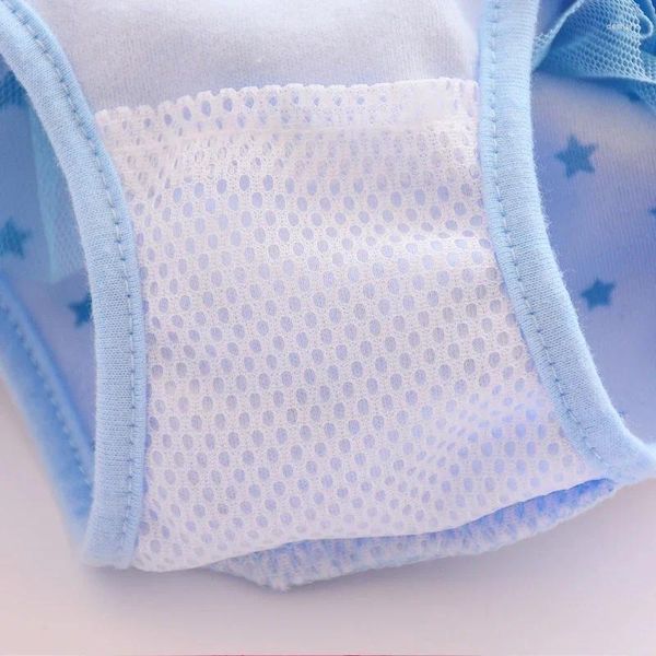 Ropa para perros Calzoncillos femeninos Pantalones cortos Ropa interior sanitaria Arco Perros Cachorro ajustable Pañales de encaje Pañales lavables Bragas Fisiológicas