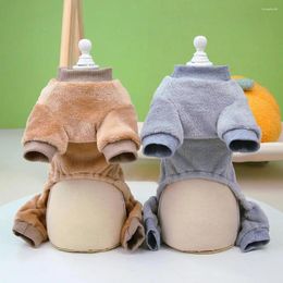 Vêtements pour chiens à quatre jambes à la main de combinaison à la mode et confort hivernal à la mode pour chiens chats avec des chiots à anneau de traction