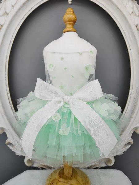 Ropa para perros Ropa hecha a mano Vestido para mascotas Estilo Princesa Pequeñas flores Slip Bordado Estrellas Transpirable Encaje Tul Tutu Fiesta Vacaciones