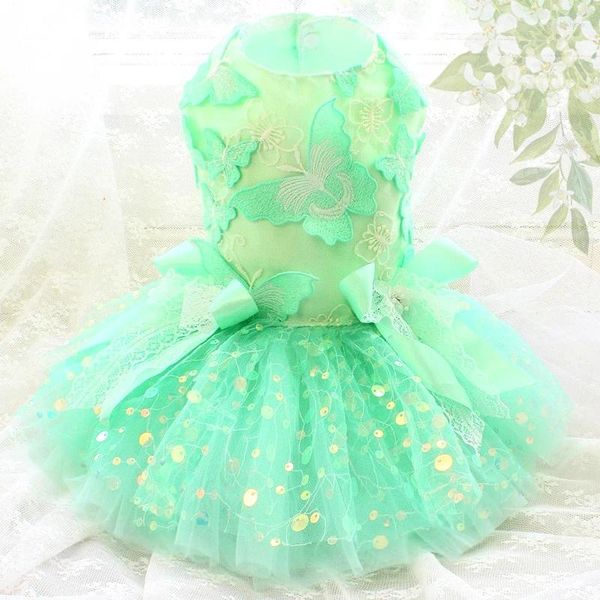 Ropa para perros Ropa hecha a mano Suministros para mascotas Vestido de princesa Lentejuelas brillantes Bordado 3D Accesorios de mariposa verde Tul suave Una pieza