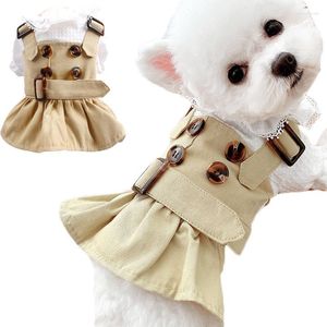 Ropa para perros Guapo Retro Botton Camisa Vestido Abrigo Pareja de ropa para mascotas Kahai Trench Jacket para perros pequeños Chiwawa Faldas de encaje Ropa