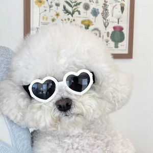 Vêtements de chien coréen mode animal amour lunettes de soleil verres de natation des yeux accessoires de chats fournit pour les petits chiens moyens tpd01
