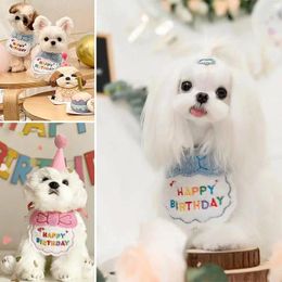 Vêtements pour chiens Pet anniversaire célébrer écharpe coton salive serviette chapeau chat bavoirs chiot chaton triangle foulard ensemble