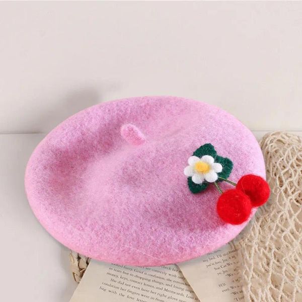 Vêtements de chien chapeau d'animal de compagnie pour l'hiver cerise feutre béret mignon laine chats chiens chapeaux réglables accessoires de photographie année