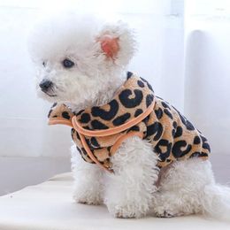 Vêtements de chien Pet Léopard Imprimer Gilet Automne Hiver Moyen Petit Vêtements Chaud Laine Manteau De Mode Chaton Chiot Veste Chihuahua Yorkshire