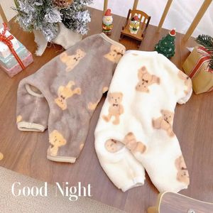 Vêtements de chien Pet Peluche Combinaison Automne Hiver Moyen Petit Vêtements Chaud Velours Doux Pyjamas Chaton Chiot Mignon Pull Chihuahua Caniche 231128