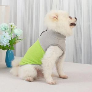 Vêtements pour chiens Pull pour animaux de compagnie Vêtements élégants Bouton de fermeture en molleton Col Revers Couleurs contrastantes Manteau en velours léger