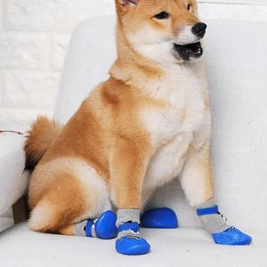 Chien vêtements chaussures pour animaux de compagnie 4 pièces/ensemble extérieur intérieur anti-dérapant Silicone semelle chiot chat bottes chaussettes fournitureschien