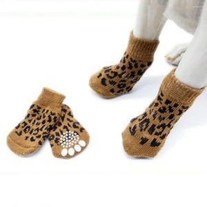 Vêtements pour chiens Chaussettes pour animaux de compagnie pour chiens Chaussures anti-dérapantes confortables Protecteur durable Chiot tricoté chaud Petit design de dessin animé mignon