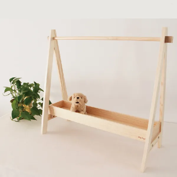 Rack de stockage pour animaux de compagnie pour animaux de compagnie chat et vêtements en bois tridimensionnel