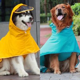 Vêtements pour chiens Premium Pu Outdoor Pet Clothing: Golden Hair Labrador Raincoat avec le ventre protecteur -