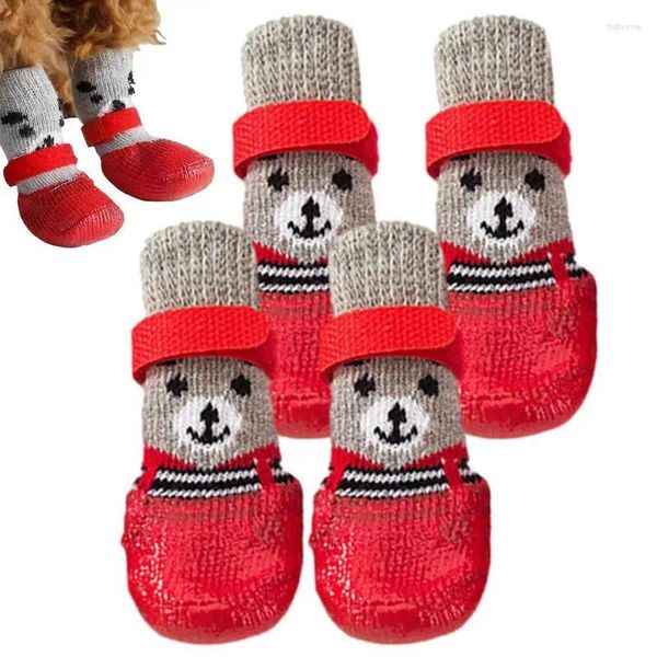 Chaussures de vêtements pour chiens chaussettes antidérapantes pour éviter les pattes de léchage pour la journée enneigée d'hiver confortable et durable: conception anti-greffe.