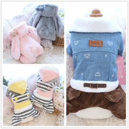 Vêtements pour chiens Petits vêtements d'hiver Lapin Design Vêtements pour animaux de compagnie pour chiens et chats Chiot Jeans Sweats à capuche Combinaison rayée Veste chaude 230928