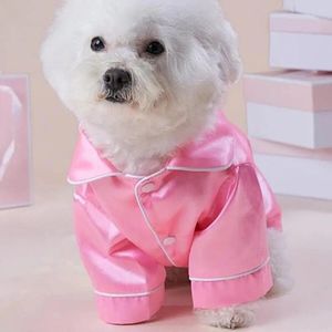 Vêtements pour chiens tissu doux pour animaux de nuit Pyjamas avec col de chemise confortable à deux pattes pour chiens Clôture des chats