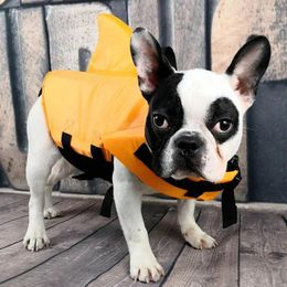 Vêtements pour chiens Gilet de sauvetage d'été Shark Veste pour animaux de compagnie Vêtements de sécurité Maillots de bain pour animaux de compagnie Maillot de bain pour chiens de navigation