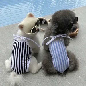 Hondenkleding zomerstreep huisdierkleding uit één stuk pak zwempak teddybeer puppy mode foto kattenkleding vest h240506