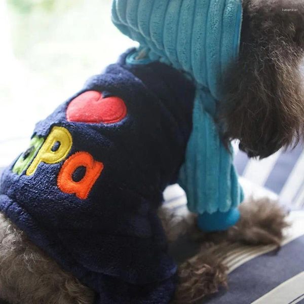 Ropa para perros Único adorable Inglés Carta Patrón Sudadera para mascotas Coral Fleece Sudaderas con capucha Elástica Buena ropa tejida para el hogar