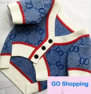 Hondenkleding Warm Dog Sweater Nieuwe Letter Patroon Designer Detel Kleding Kleine middelgrote merken met klassieke Jacquard Dogs Cat Sweaters lichtgewicht huisdieren kledingjas