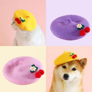 Appareils pour chiens chaude chapeau de compagnie cerise en feutre beret mignon couches en laine pour chats chiens POGRAPHIE DE BOUCLE RÉGLABLE ANNÉE Hiver