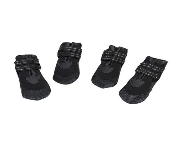 Vêtements de chien imperméables chaussures lumineuses pour animaux de compagnie épaisses et chaudes pour petits chiens bottes de neige antidérapantes bottes de neige chaussettes pour chiots chaussons en polyuréthane produit Winte8129325