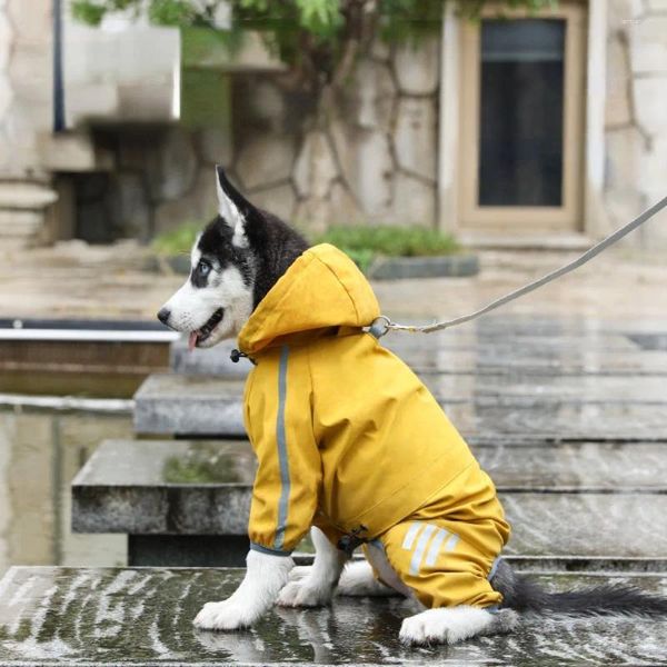 Ropa para perros Impermeables impermeables para cachorros con capucha para perros pequeños y medianos Poncho Correa reflectante Chaqueta ligera Agujero de correa