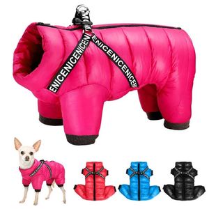 Vêtements de chien Vêtements d'hiver Super chaud Manteau de veste pour animaux de compagnie avec harnais imperméable vêtements de chiot sweats à capuche pour petite tenue moyenne 220104