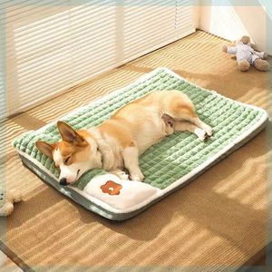 Cama para perros para verano con almohada para perros pequeños y grandes perros grandes alfombra de seda de hielo para perros tapete para mascotas lavable extraíble 240423