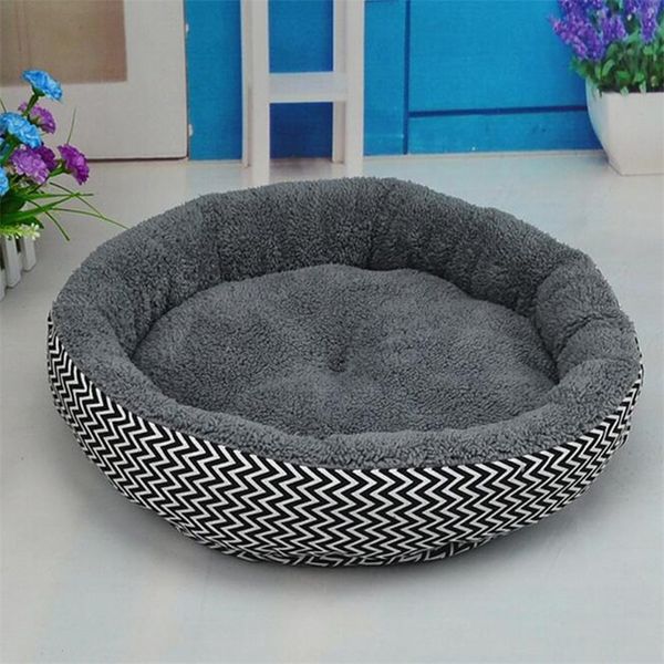 Lits pour chiens Tapis Canapé Kennel Doggy Warm House Hiver Pet Sleeping Bed House pour chiot Petit chien Couverture Coussin Panier Fournitures 210224