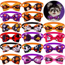 Honden boog stropdels Halloween Dog Apparel verstelbare kattenbogen stropdassen pompoen geest spook pet bowtie kraag accessoires voor All Saints Day herfst Thanksgiving Decoratie A381