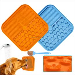 Hondenkommen Feeders Pet Feed Mat met schraper Langzamer feederkussen voor kat licky likken puppy badend afleidingskussens sile dispens dhsxr