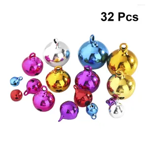 Colliers de chien 32pcs DIY Bells colorés Ornements Pendants Collier de compagnie Décorts Accessoires Artisanat à la main