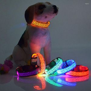 Halsbanden Verstelbare Gloeiende Halsband Rechargea Led Lichtgevende Waterdichte Anti-verloren Nachtlampje Puppy Pet Producten