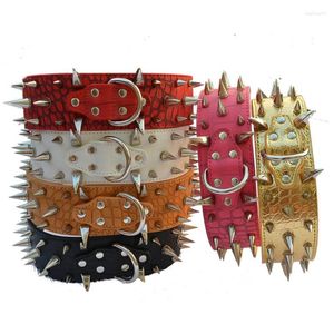 Collares para perros Aleación Cuerno Spike Nail Collar para mascotas Lobo Dientes Remache Cuello de cuero Círculo Cadena Suministros