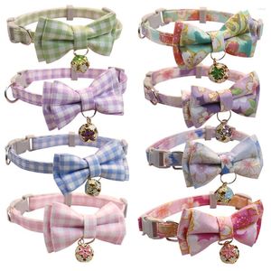 Colliers de chien couleur bonbon collier de chat à carreaux avec boucle de sécurité cloche chaton noeud papillon réglable collier pour animaux de compagnie chiot Chihuahua lapins sangle de cou