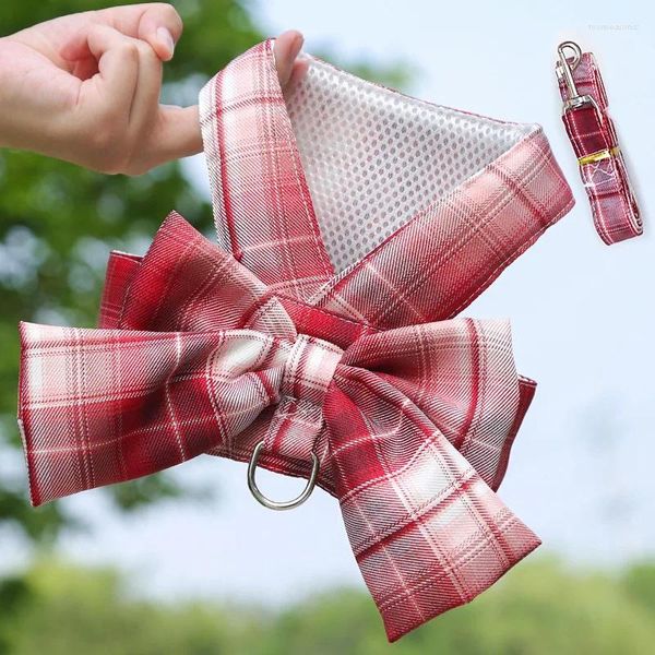 Collares para perros Gato y Cachorro Lindo Pecho Correa Tracción Cuerda Correa Ropa Falda Plaid Bow Knot Durable Fuerte