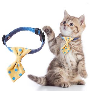 Colliers pour chiens Collier de chat Réglable Dot Print Anti-break Avec Bell Ceinture de sécurité Décoration du cou Dress Up Style britannique Walking Pet Trac