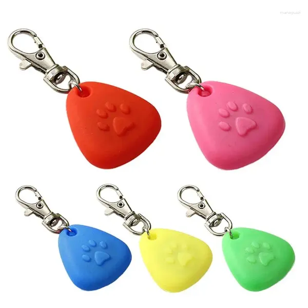 Collares para perros con Clip, colgantes LED, resorte de acero inoxidable, suministros antipérdida para mascotas, para correr, acampar, escalar, accesorios