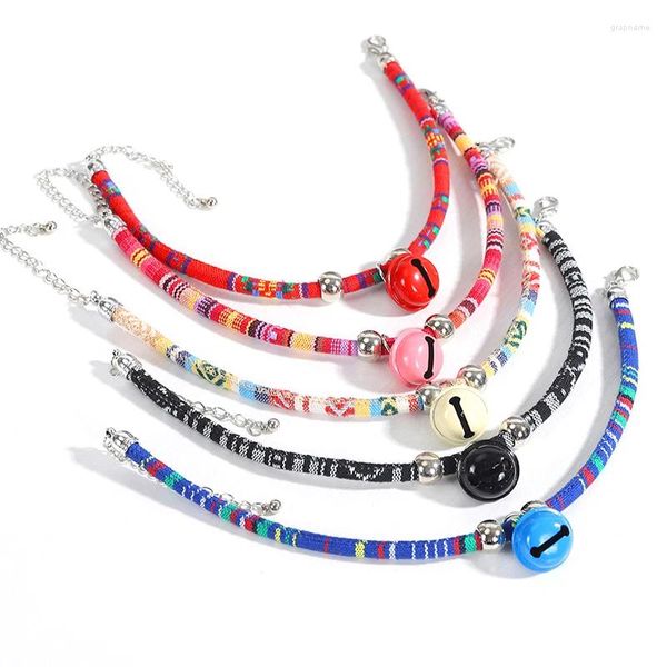 Colliers de chien collier de chat en Nylon coloré avec cloche harnais de chaton accessoires pour petit chiot colliers réglables ceintures pour animaux de compagnie universelles