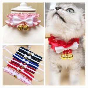 Collares para perros Collar lindo Dulce Crochet Bandana de lana Bowknot Collar para mascotas Manual Bufanda para gatos para perros pequeños Accesorios para gatitos rosas