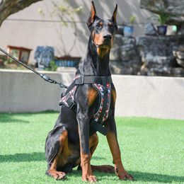 Hondenkragen Explosie Bewijs Pet Chest Strap Verkopen Verstelbaar Tactisch vest Type medium en groot