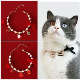 Colliers de chien Exquis Noël Perle Chats Collier De Mode Velours Noeud Papillon Animaux Chiot Boules En Peluche Pendentif Collier Chaîne Accessoires