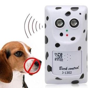 Halsbanden Riemen Anti Bark Training Apparaat Ultrasone Repeller Trainer Apparatuur Anit Barking Clicker Dierbenodigdheden 230626