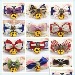 Hondenkragen ontleen katten kragen met klokken strikten katten veiligheid elastische bowtie bell mti kleuren huisdier benodigdheden puppy kitten bowknot co dhval