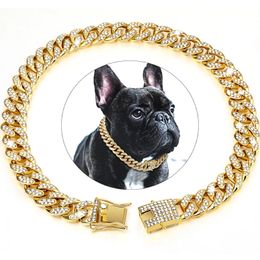 Colliers de chien Laisses chaîne diamant collier cubain marche collier en métal avec boucle de sécurité design accessoires de bijoux pour chat de compagnie 231117