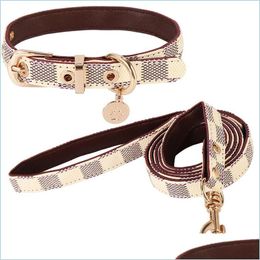 Halsbanden Designer Leren Halsband En Lijn Set Verstelbare Basic Halsbanden Geruit Patroon Duurzaam Harnas Met Metalen Buck Otxq5