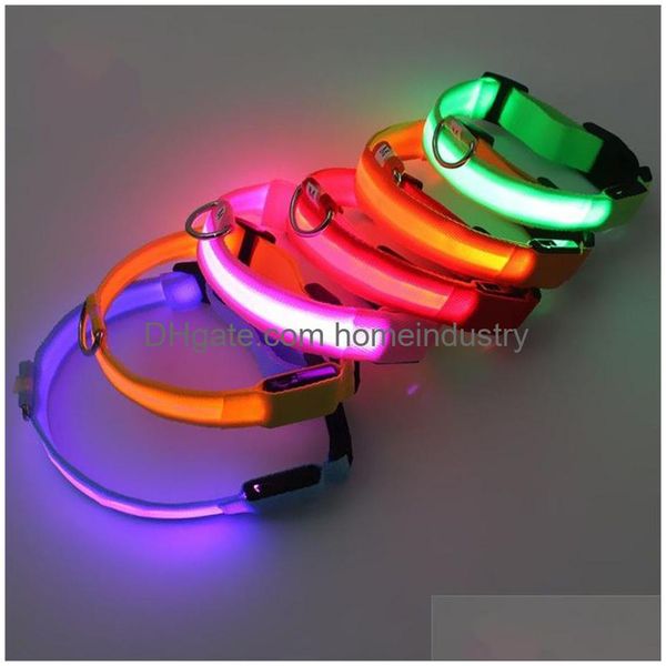 Collares para perros Correas Moda LED Nylon Arnés para gatos Intermitente Iluminado Noche Seguridad Collar para mascotas MTI Color S-XL Tamaño Accesorio de Navidad DHSGU