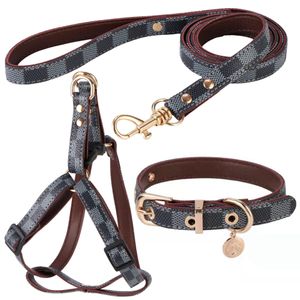 Collares para perros Correas Diseñador de cuero Collar para perros Conjunto Clásico A cuadros Correa para mascotas Paso en arnés Para gato pequeño mediano Chihuahua Bldog Dhxa4