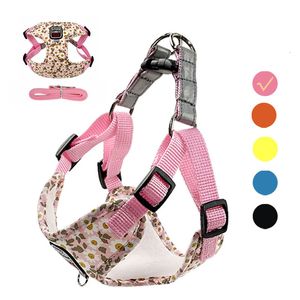 Collares para perros Correas Arnés sin tirones Juego de correas para chaleco reflectante pequeño mediano Correa para caminar para perros Chihuahua Pug 230619